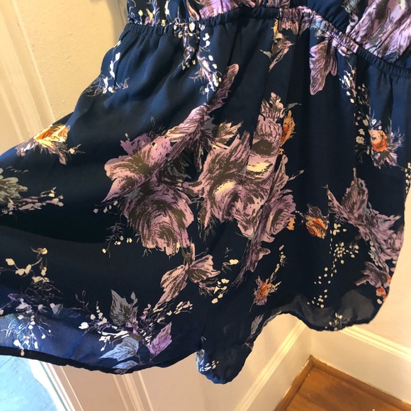 Blue floral romper from Cinnamon Girl - Picture 3 of 5